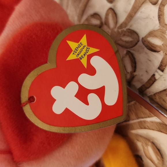 Strut the Rooster Ty Teenie Beanie with tag - Picture 2 of 3